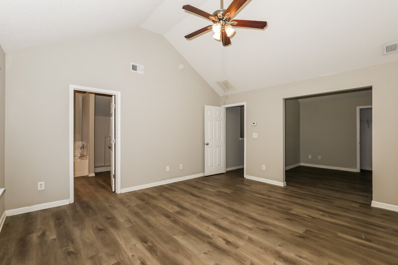 2,060/Mo, 1585 Tigris Ct College Park, GA 30349 Main Bedroom View 2