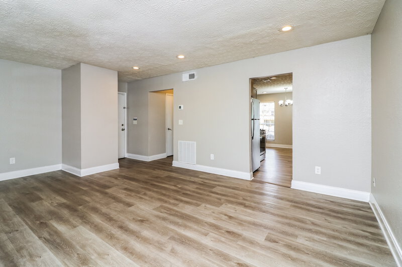 2,460/Mo, 2959 Sugarcreek Ln SE Atlanta, GA 30316 Living Room View 3