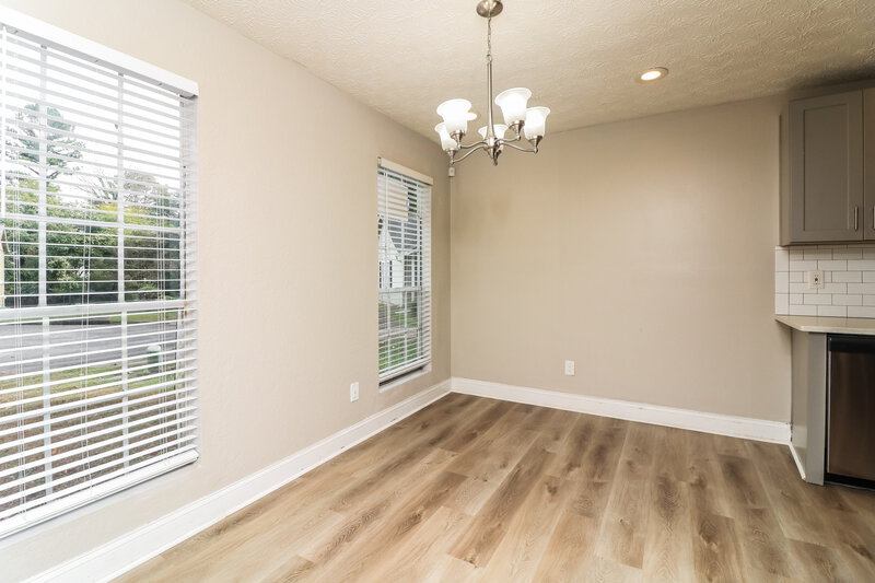 2,460/Mo, 2959 Sugarcreek Ln SE Atlanta, GA 30316 Dining Room View