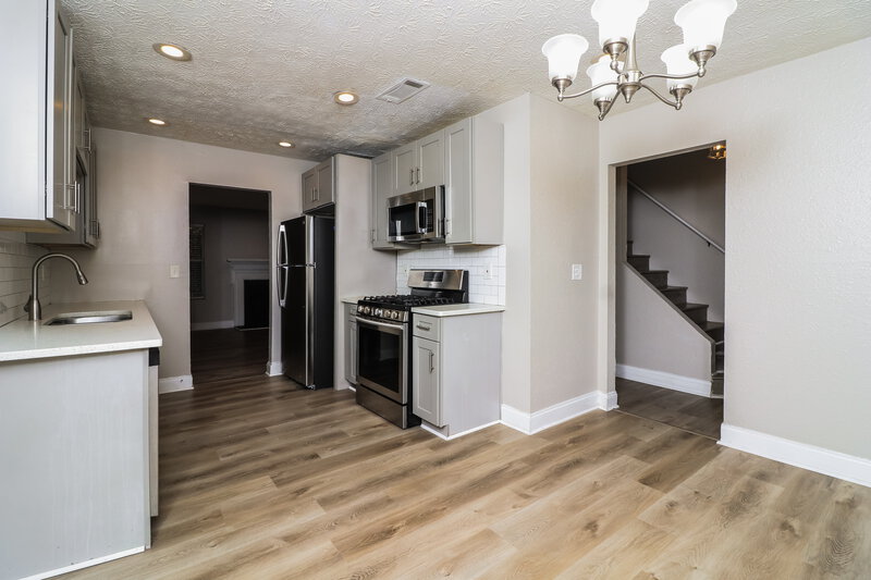 2,460/Mo, 2959 Sugarcreek Ln SE Atlanta, GA 30316 Dining Room View 2