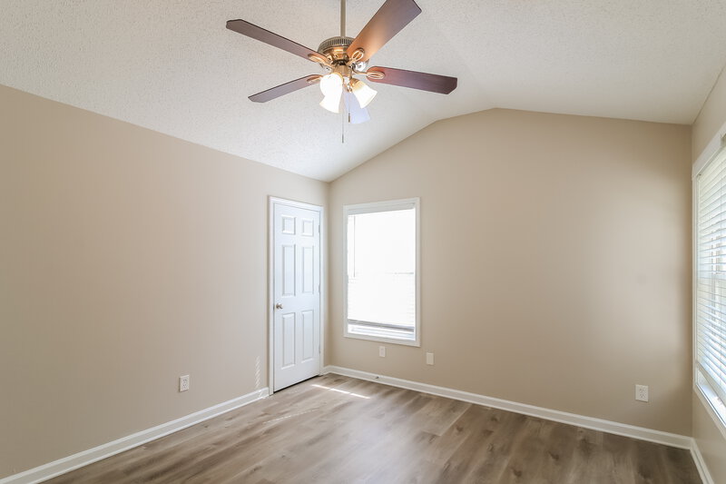 2,080/Mo, 6013 Yellowood Ct Atlanta, GA 30349 Main Bedroom View 2