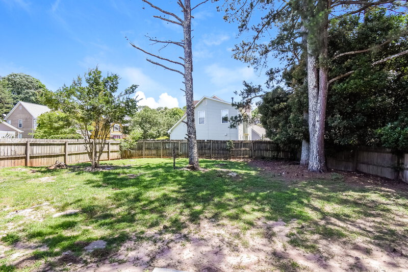 2,300/Mo, 2057 Wedgewood Drive Stone Mountain, GA 30088 Rear View