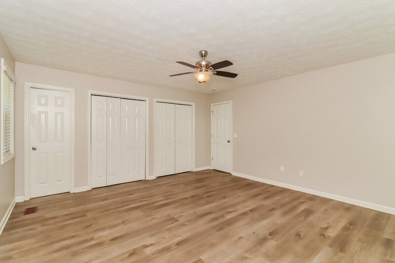 2,370/Mo, 909 N Lassetter Cir Villa Rica, GA 30180 Main Bedroom View 2