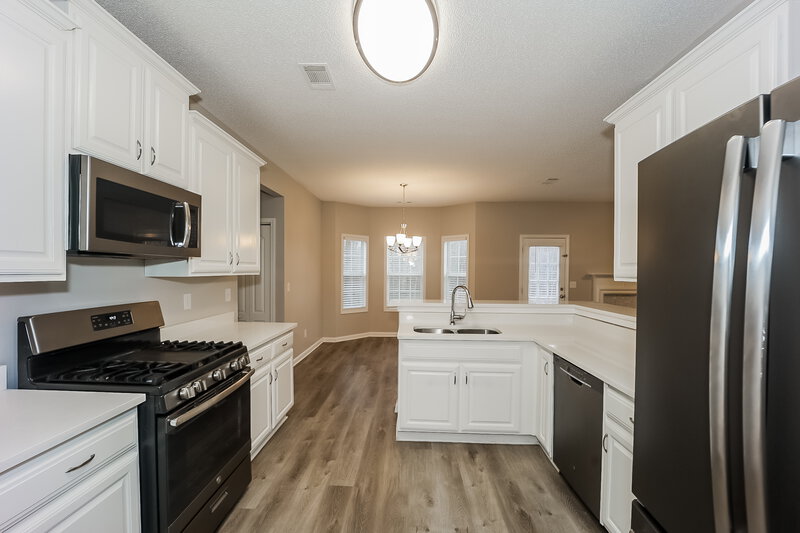 2,285/Mo, 303 Tara Beach Ln Jonesboro, GA 30238 Kitchen View