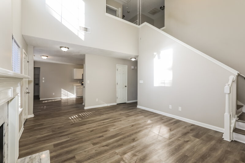 1,870/Mo, 1423 Buckingham Ct Hampton, GA 30228 Family Room View 2