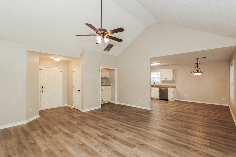 1,765/Mo, 11468 Vinea Way Hampton, GA 30228 Living Room View 3