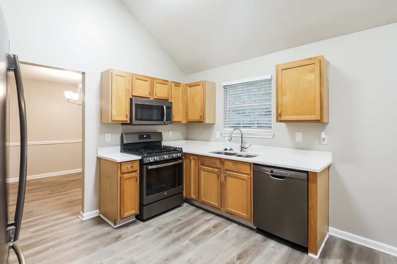 3,010/Mo, 125 Titan Rd Stockbridge, GA 30281 Kitchen View