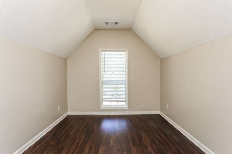 1,955/Mo, 2337 Reeves Creek Rd Jonesboro, GA 30236 Bedroom View