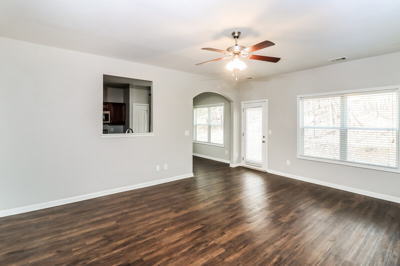 2,160/Mo, 335 Hawthorn Dr Dallas, GA 30132 Misc View 2