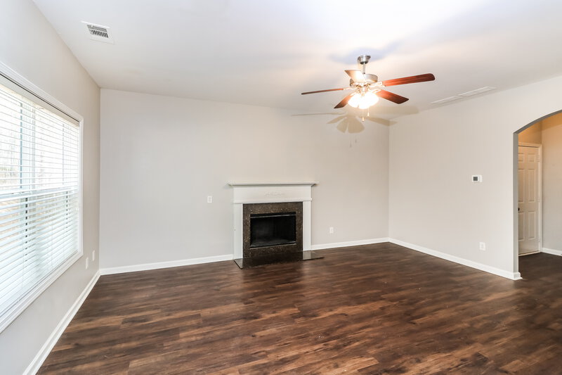 2,160/Mo, 335 Hawthorn Dr Dallas, GA 30132 Misc View 3