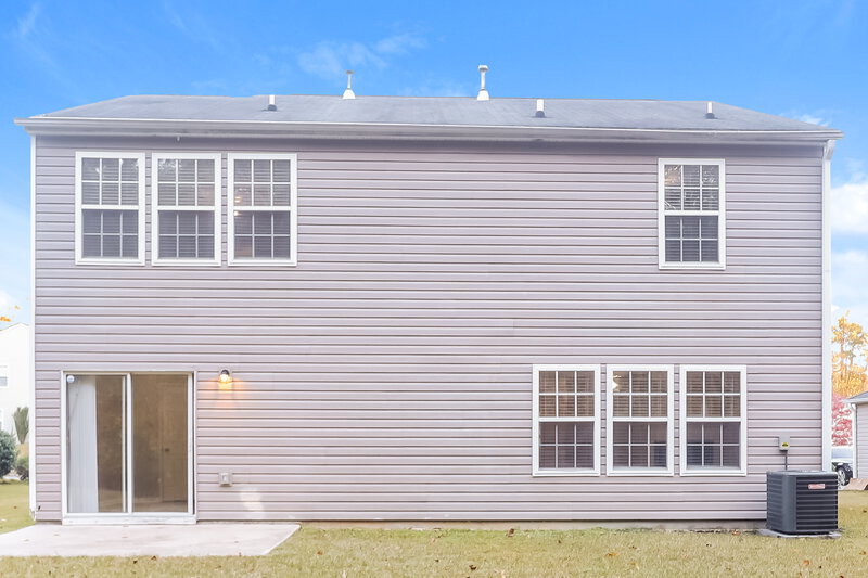 2,205/Mo, 3061 Sable Run Rd Atlanta, GA 30349 Rear View