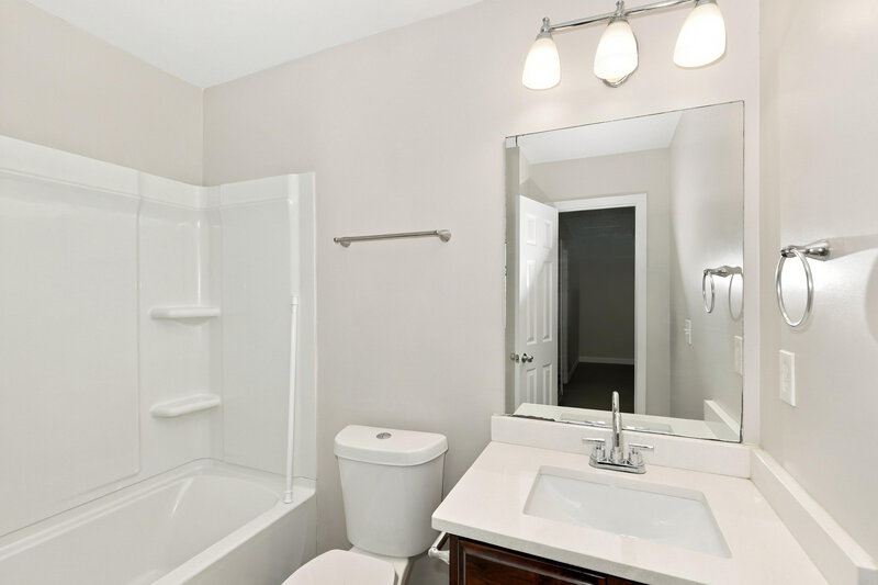 1,965/Mo, 101 Emporia Loop McDonough, GA 30253 Bathroom View