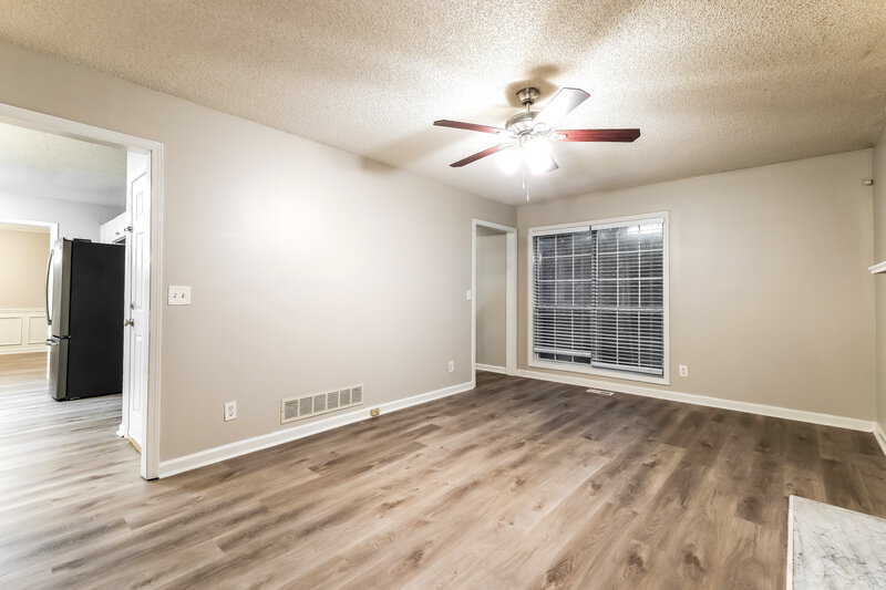 0/Mo, 1929 Knipe Dr SW Marietta, GA 30064 Misc View 2