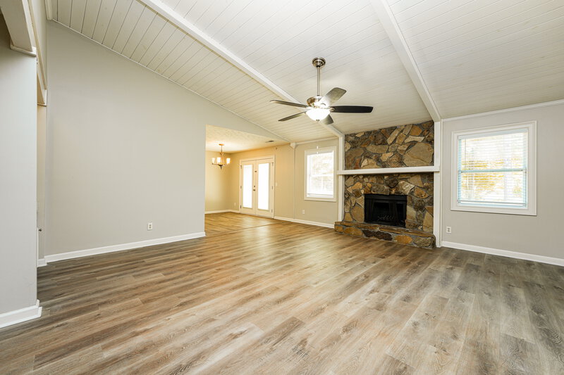 2,620/Mo, 2600 Trotters Walk Trl Snellville, GA 30078 Living Room View