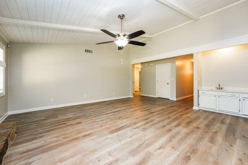 2,620/Mo, 2600 Trotters Walk Trl Snellville, GA 30078 Living Room View 2