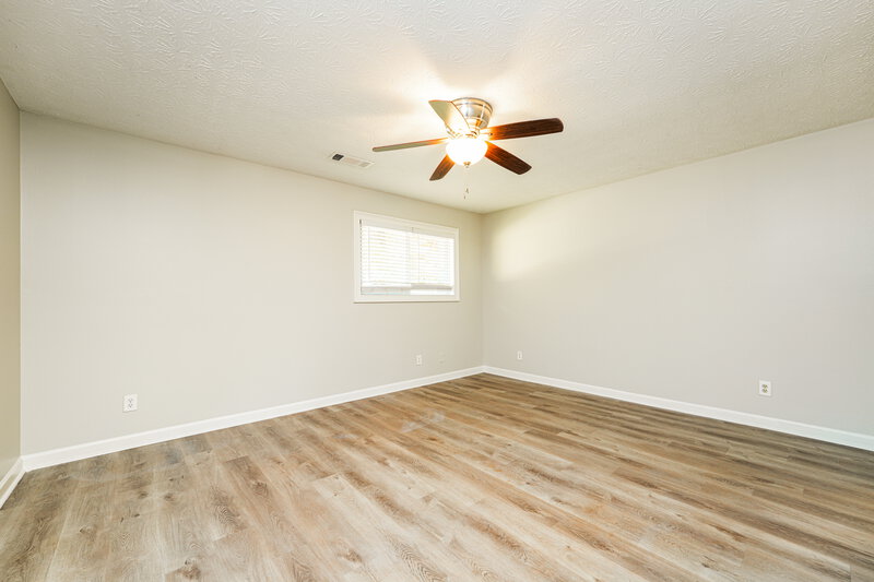 2,620/Mo, 2600 Trotters Walk Trl Snellville, GA 30078 Main Bedroom View