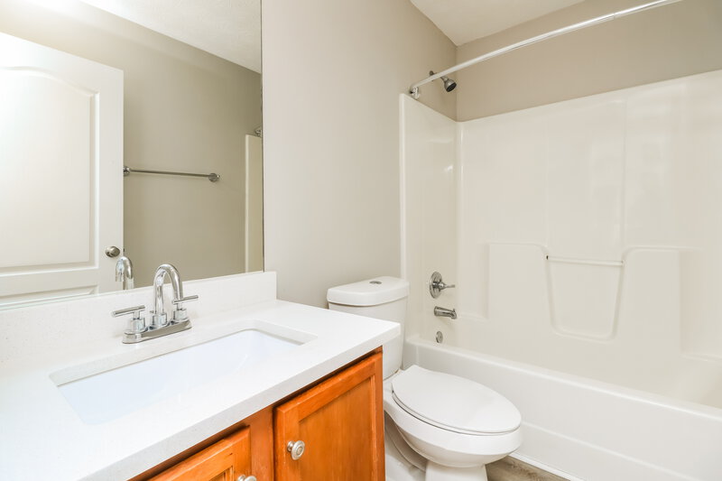 2,165/Mo, 3722 Auger Trl Douglasville, GA 30135 Bathroom View