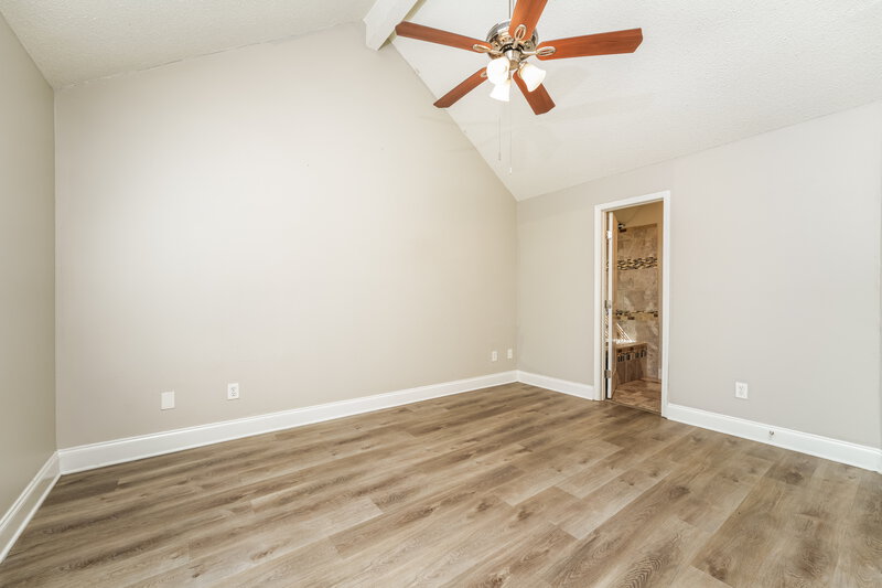 2,120/Mo, 1959 Corners Cir Lithonia, GA 30058 Main Bedroom View