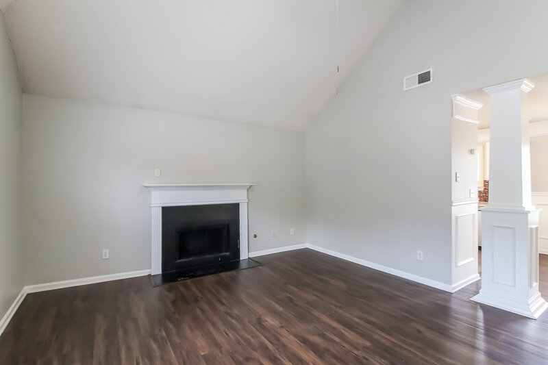 2,635/Mo, 459 Pecan Wood Cir Fairburn, GA 30213 Living Room View 2