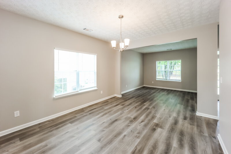 2,565/Mo, 3505 Creekview Dr Union City, GA 30291 Dining Room View 2