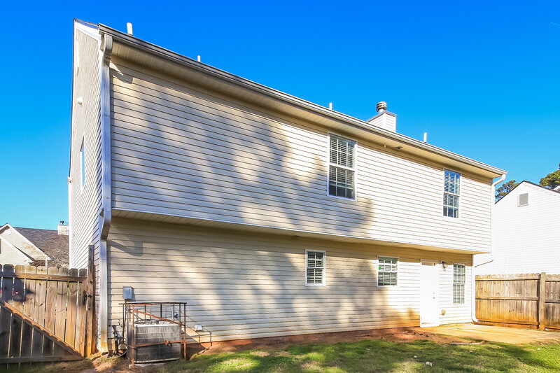 2,125/Mo, 6432 E Meyer Dr Morrow, GA 30260 Rear View 2