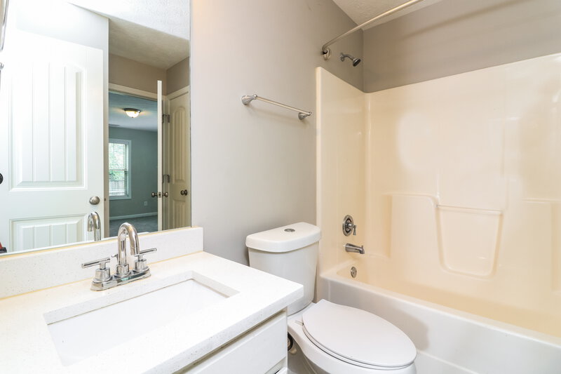 2,485/Mo, 960 Styles Ct Douglasville, GA 30134 Bathroom View 2