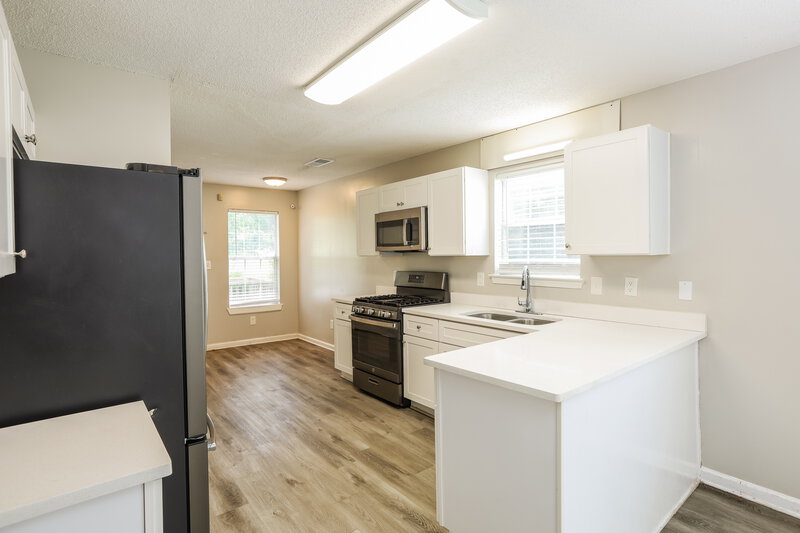 1,720/Mo, 1376 Camrose Court Douglasville, GA 30134 Kitchen View