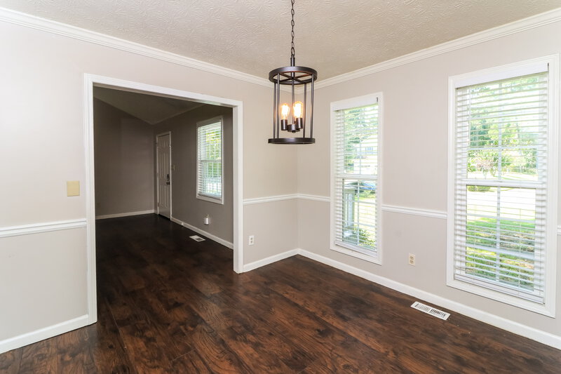 1,850/Mo, 2408 Chauncey Lane SW Marietta, GA 30064 Dining Room View