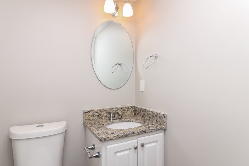 2,020/Mo, 2759 Jerome Rd Atlanta, GA 30349 Bathroom View