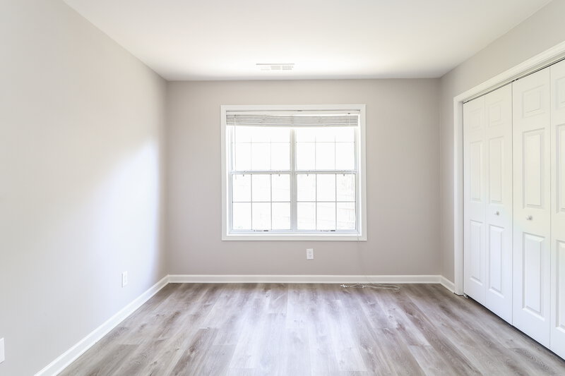 2,475/Mo, 525 Hillcrest Cross Rd Canton, GA 30115 Bedroom View 4