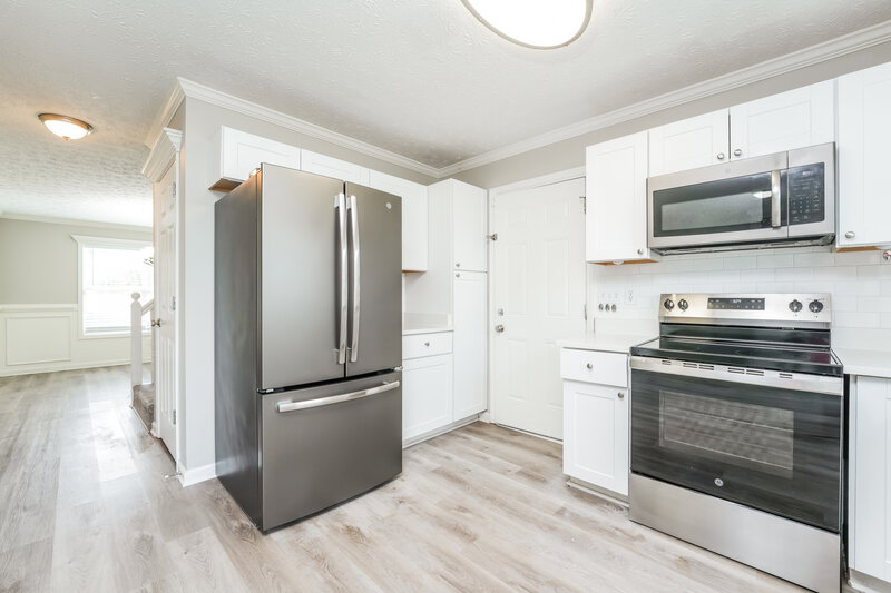 2,060/Mo, 1520 Rose Pointe Dr Loganville, GA 30052 Kitchen View 2