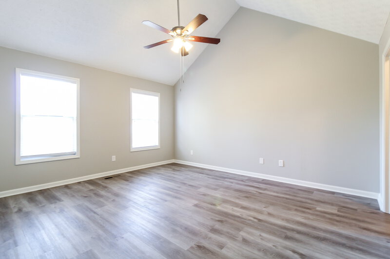 2,100/Mo, 100 Syracuse Ln Covington, GA 30016 Main Bedroom View 2