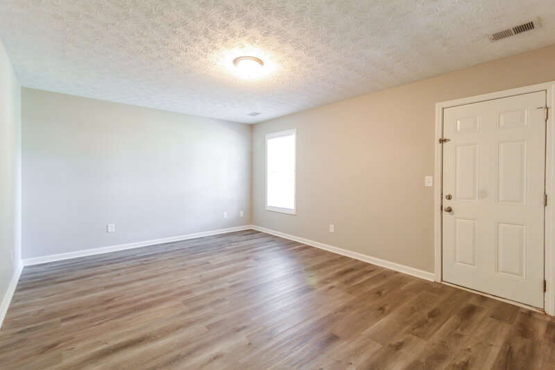 2,100/Mo, 100 Syracuse Ln Covington, GA 30016 Bedroom View 3