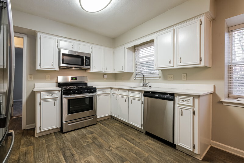 1,690/Mo, 843 Tall Deer Drive Fairburn, GA 30213 Kitchen View 2