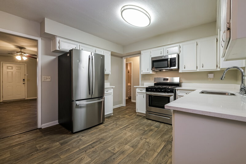 1,690/Mo, 843 Tall Deer Drive Fairburn, GA 30213 Kitchen View 3