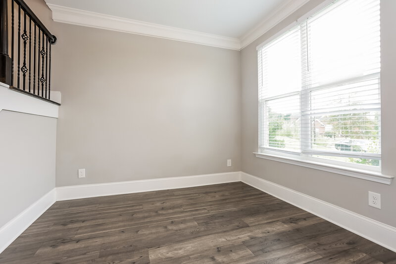 4,190/Mo, 2105 Brentwood Cv Ellenwood, GA 30294 Sitting Room View