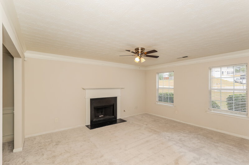 2,025/Mo, 512 Tori Ct Palmetto, GA 30268 Living Room View