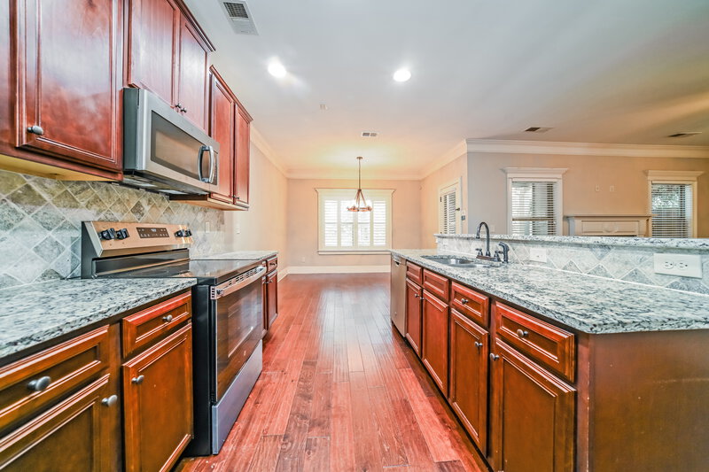 2,195/Mo, 129 Covington Ter Newnan, GA 30263 Kitchen View 2