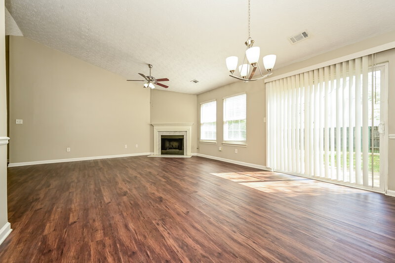 1,980/Mo, 1180 Eatonton Way McDonough, GA 30252 Dining Room View