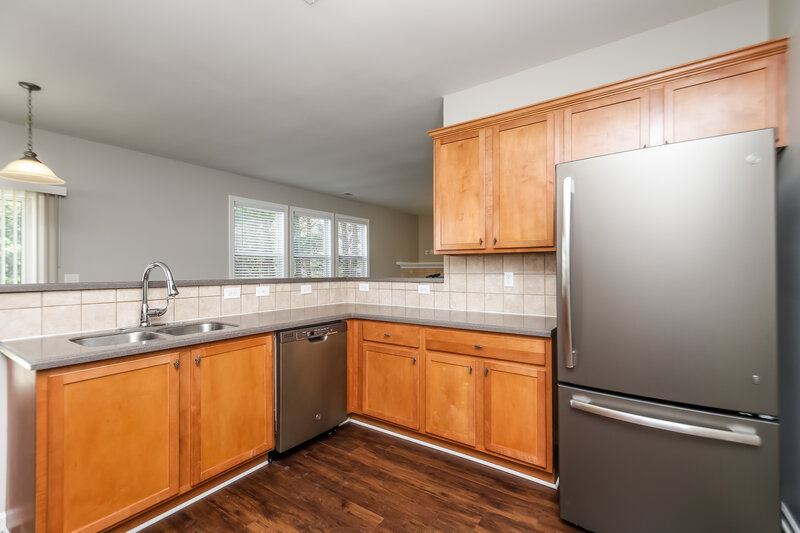 2,230/Mo, 3582 Aberdeen Way Douglasville, GA 30135 Kitchen View