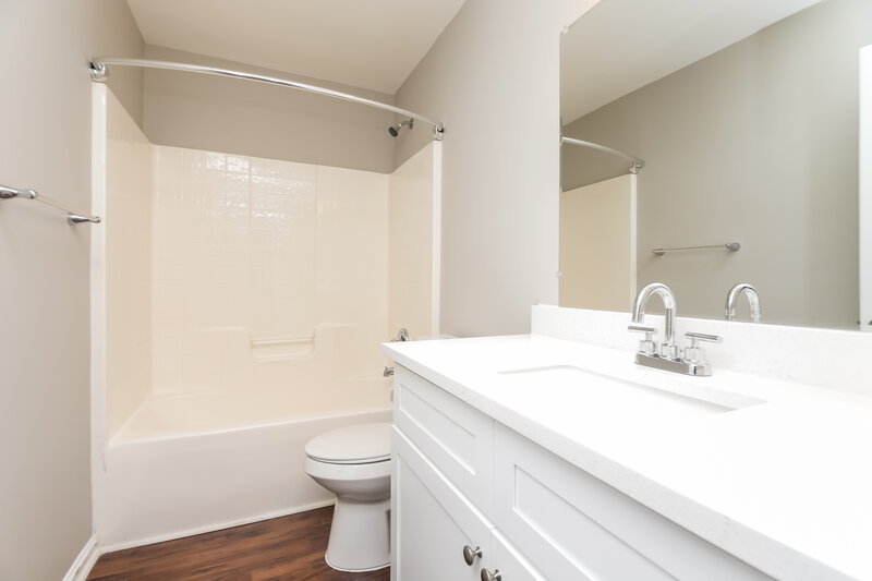 2,230/Mo, 3582 Aberdeen Way Douglasville, GA 30135 Bathroom View