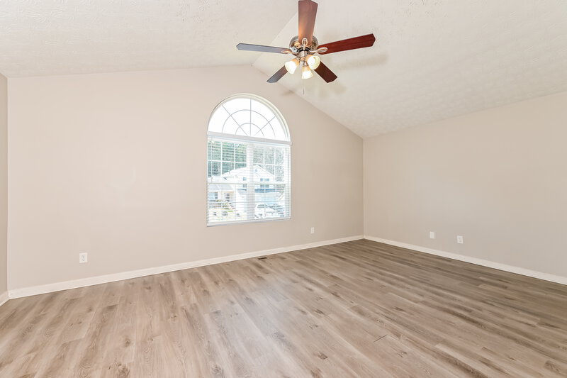 1,980/Mo, 6394 Alford Cir Lithonia, GA 30058 Main Bedroom View 2