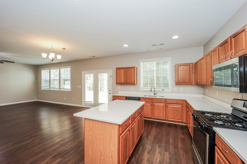 1,975/Mo, 54 Brookview Dr Newnan, GA 30265 Misc View 3