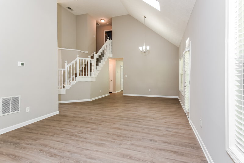 3,470/Mo, 2607 Windage Dr SW Marietta, GA 30008 Living Room View 2