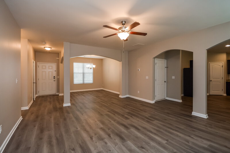 2,435/Mo, 1352 Worcester Trl McDonough, GA 30253 Living Room View 2