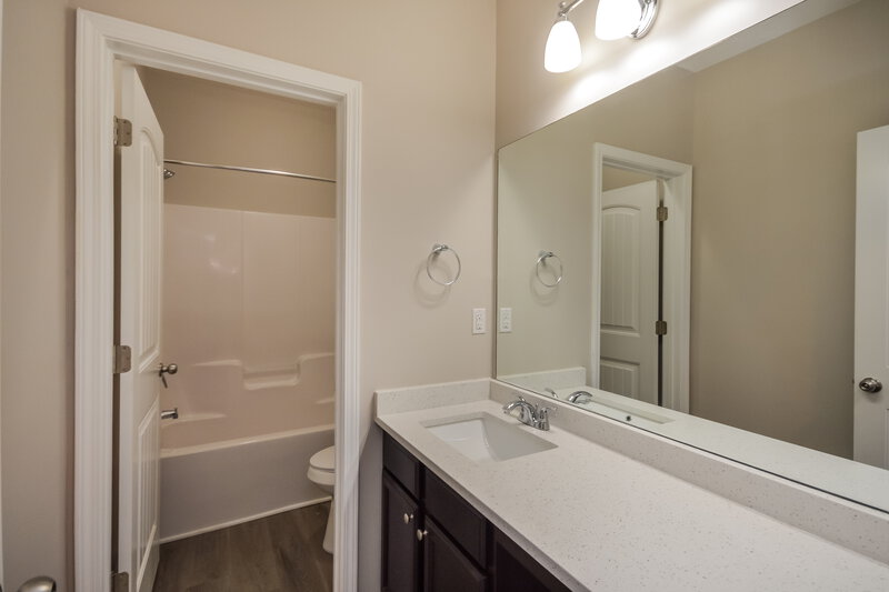 2,435/Mo, 1352 Worcester Trl McDonough, GA 30253 Bathroom View