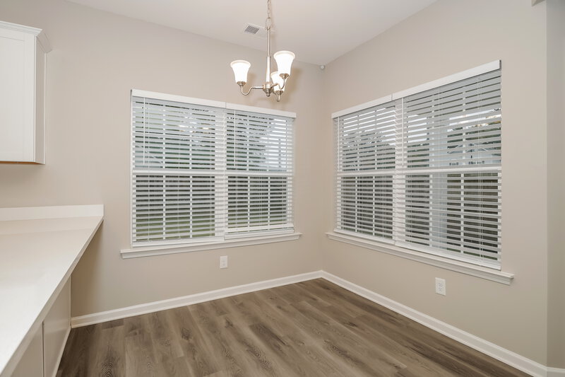 2,650/Mo, 21 Cottage Trce Nw Cartersville, GA 30121 Dining Room View