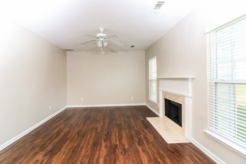2,170/Mo, 1647 Bradmere Ln Lithia Springs, GA 30122 Living Room View 2