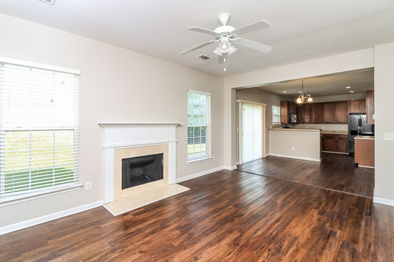 2,170/Mo, 1647 Bradmere Ln Lithia Springs, GA 30122 Living Room View 3