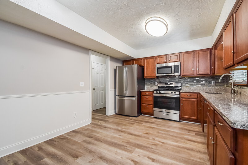 3,540/Mo, 1265 Grayland Hills Dr Lawrenceville, GA 30046 Kitchen View 2